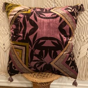 Johnny Was Pillow Large Echo Silk Velvet Tassel Reversible Floral Pink Purple